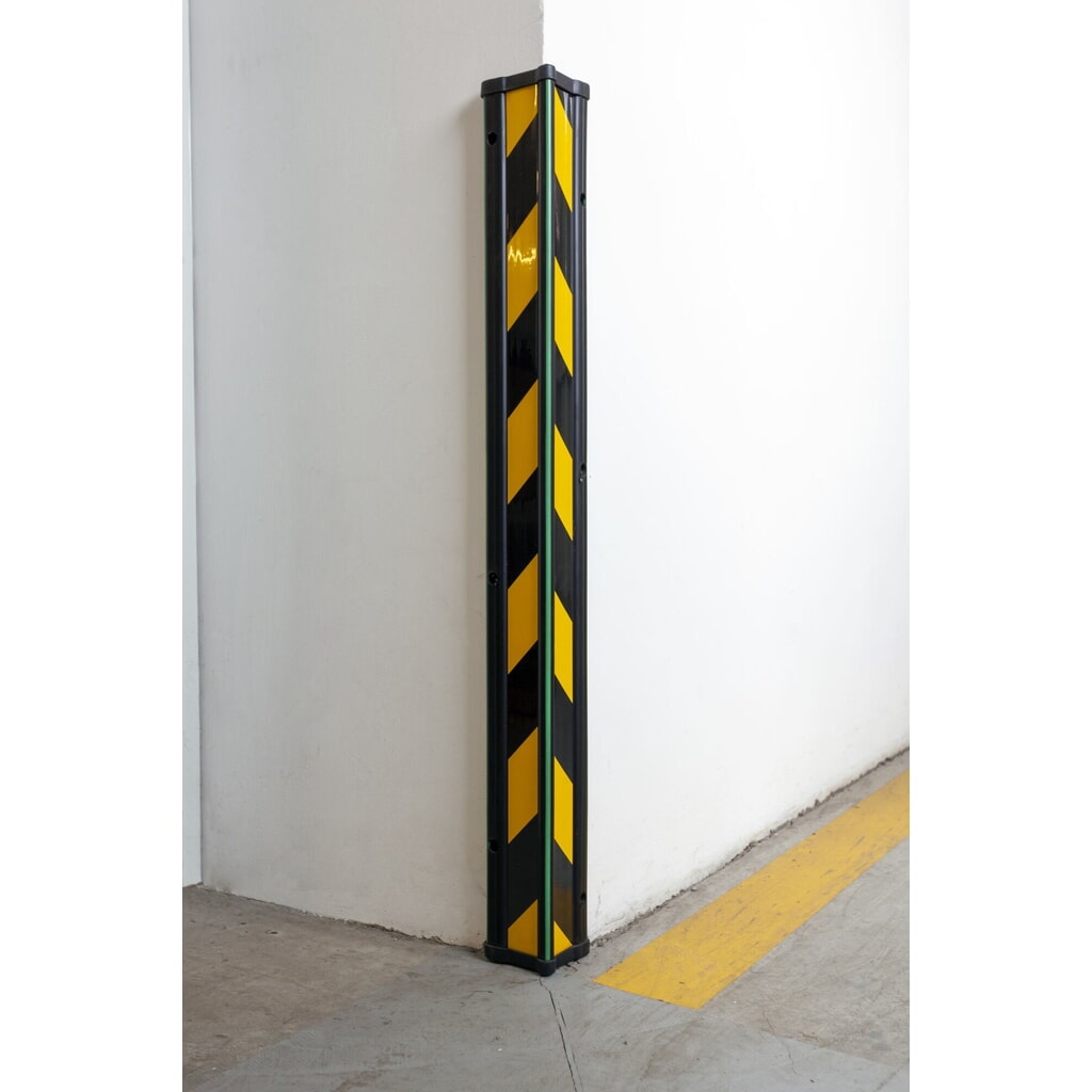 Obrázek produktu: A.M.P.E.R.E. Ochrana proti nárazům, úhlový profil, pro montáž, VxD 84 x 900 mm