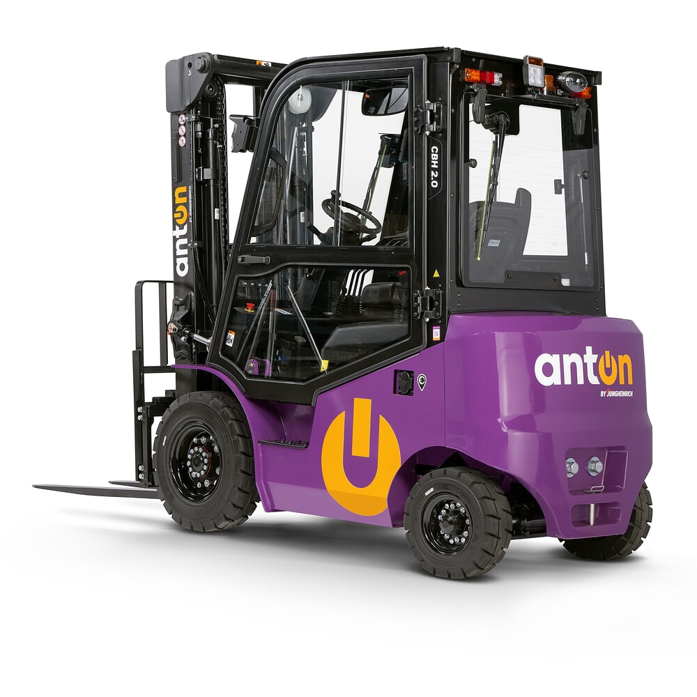 Číslo obrázku produktu 7: AntOn by Jungheinrich elektrický vysokozdvižný vozík CBH 2.0 s trojitým teleskopickým zdvihovým zařízením, výška zdvihu 4800 mm, nosnost 2000 kg, kabina pro ochranu proti povětrnostním vlivům Comfort, vč. vestavné nabíječky