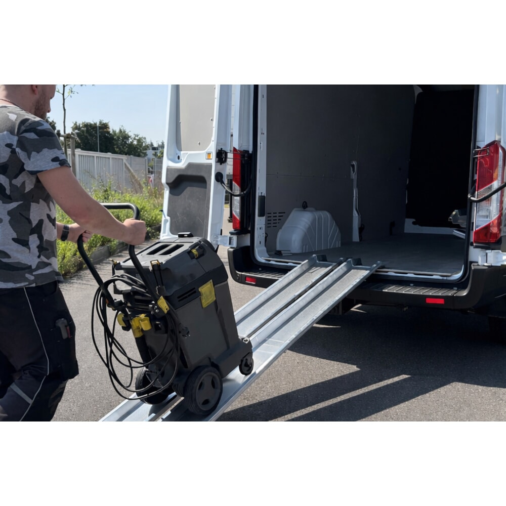 Číslo obrázku produktu 6: Hliníková nájezdová ližina Universal, s ochranným zvýšeným okrajem, nosnost 400 kg/pár, ŠxD 150 x 2500 mm