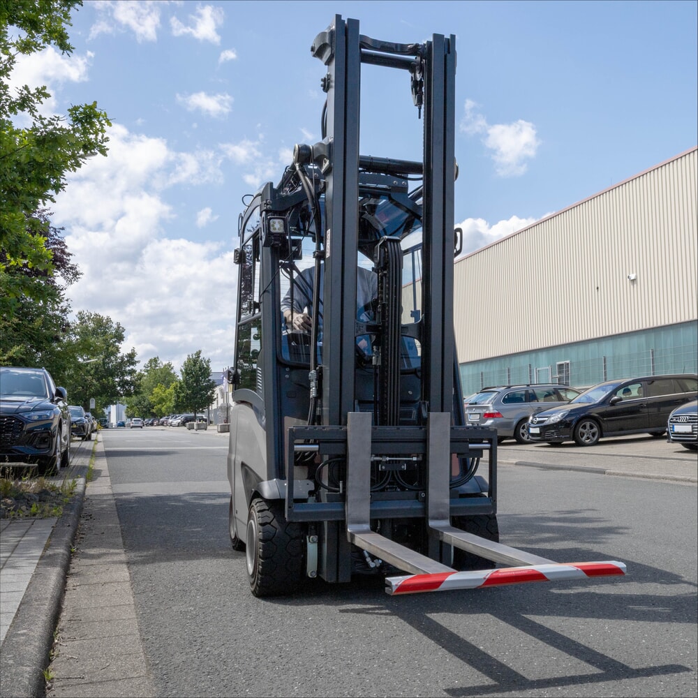 Číslo obrázku produktu 5: Výstražná lišta VETTER s magnety, v×š×h 80×800×40 mm
