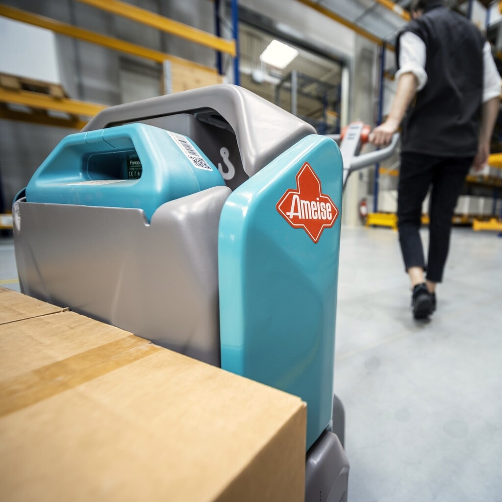 Elektrický paletový vozík Ameise® PTE 1.5, nosnost 1 500 kg, délka vidlí 1 150 mm Číslo obrázku produktu 7: Elektrický paletový vozík Ameise® PTE 1.5, nosnost 1 500 kg, délka vidlí 1 150 mm