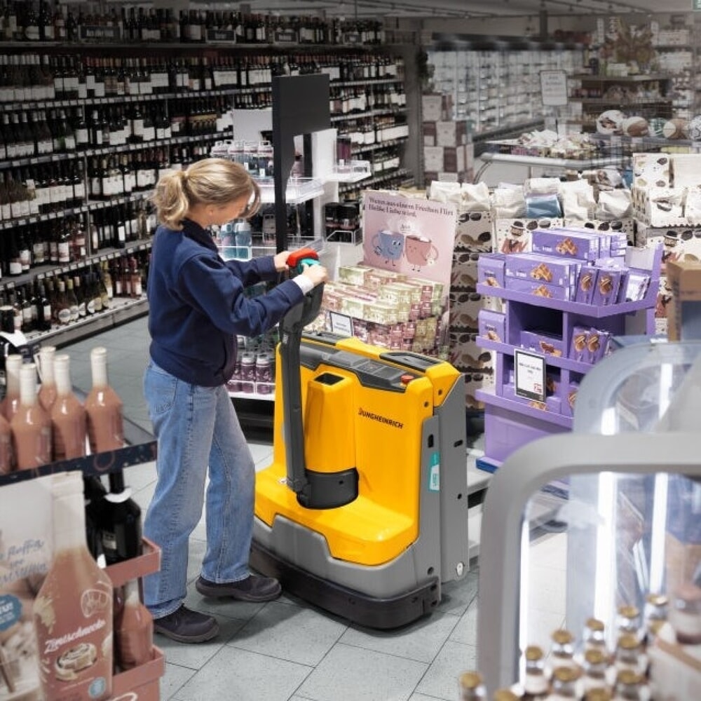 Číslo obrázku produktu 14: Elektrický paletový vozík Jungheinrich EJE 118i, nosnost 1 800 kg, délka vidlí 1 150 mm