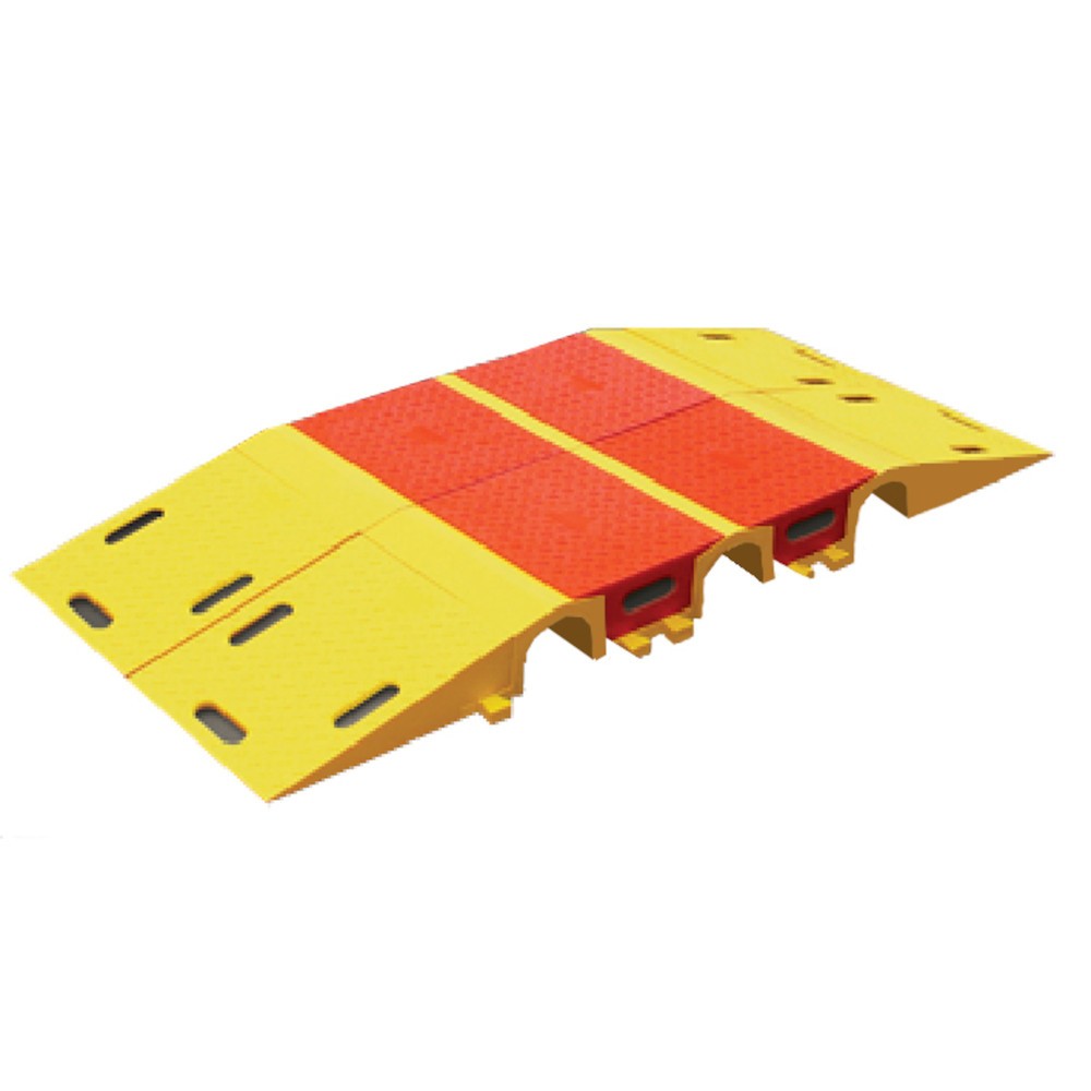 Číslo obrázku produktu 2: Hadicový můstek Justrite® Diamondback®, rampa, DxŠ 260 x 410 mm, žlutá