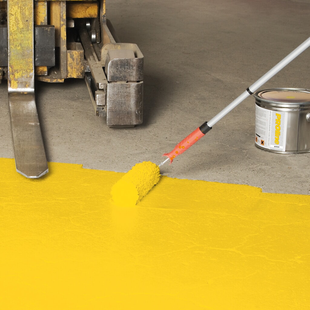 Nátěr pro podlahy hal PROline-paint pro silné namáhání, 5 l, hedvábný lesk, RAL 1003 signální žlutá Obrázek produktu: Nátěr pro podlahy hal PROline-paint pro silné namáhání, 5 l, hedvábný lesk, RAL 1003 signální žlutá