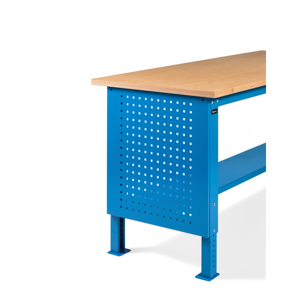 Boční děrovaná deska pro pracovní stoly Fami, VxŠxH 669 x 610 x 18 mm, RAL 5012 Obrázek produktu: Boční děrovaná deska pro pracovní stoly Fami, VxŠxH 669 x 610 x 18 mm, RAL 5012
