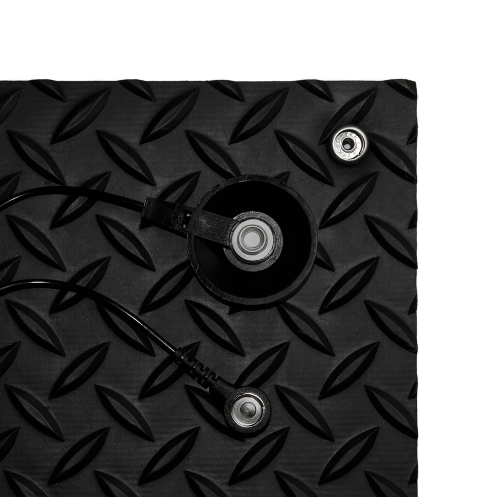 NoTrax protiúnavová rohož Diamond Stat™, ŠxD 600 x 910 mm, černá Číslo obrázku produktu 3: NoTrax protiúnavová rohož Diamond Stat™, ŠxD 600 x 910 mm, černá