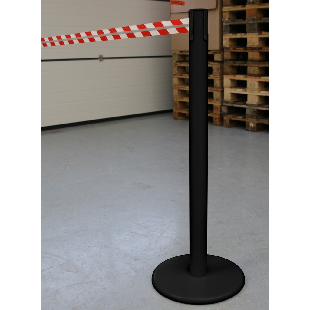 RS-GUIDESYSTEMS® páskový zahrazovací sloupek GLA 45-J REFLECTO, délka 3,5 m, šířka 50 mm, sloupek černý, pásek červený/bílý Číslo obrázku produktu 4: RS-GUIDESYSTEMS® páskový zahrazovací sloupek GLA 45-J REFLECTO, délka 3,5 m, šířka 50 mm, sloupek černý, pásek červený/bílý