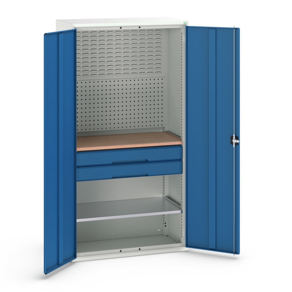 Skříň s křídlovými dveřmi se 2 zásuvkami, 2 police a zadní stěna, ŠxHxV: 1050 x 550 x 2000 mm Obrázek produktu: Skříň s křídlovými dveřmi se 2 zásuvkami, 2 police a zadní stěna, ŠxHxV: 1050 x 550 x 2000 mm
