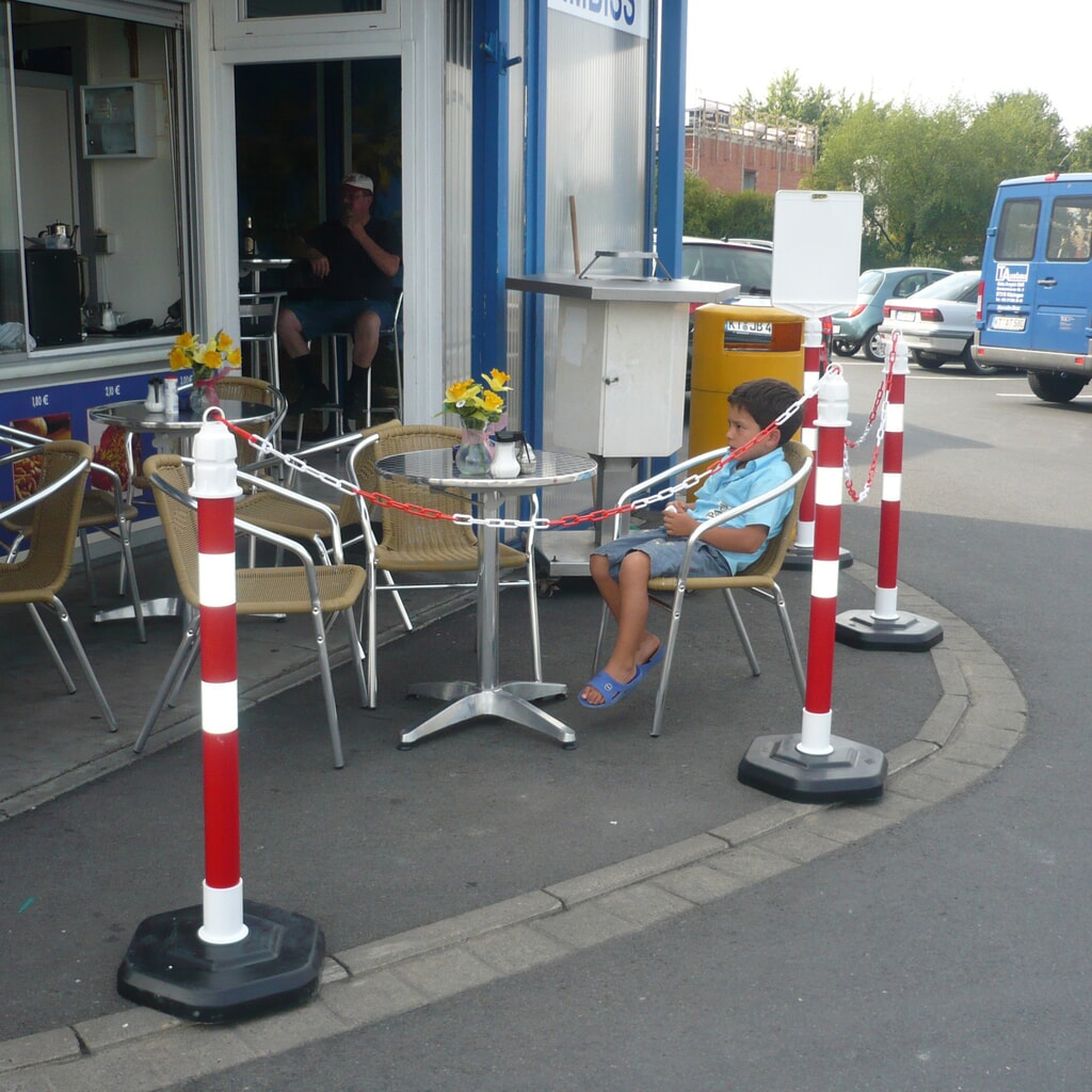 Výstražný sloupek s řetězem, Ø 63 mm, červený/retroreflexní Číslo obrázku produktu 3: Výstražný sloupek s řetězem, Ø 63 mm, červený/retroreflexní