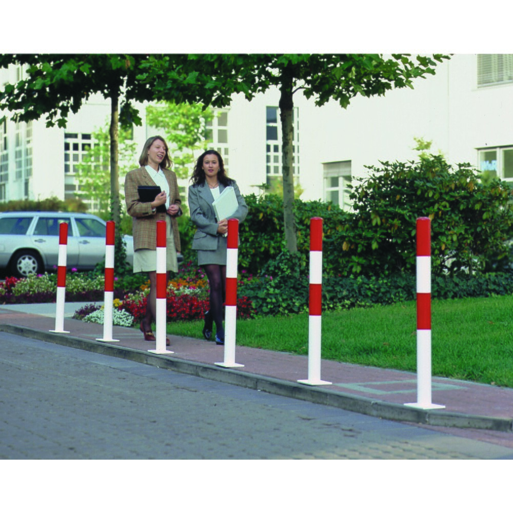 Číslo obrázku produktu 3: Zahrazovací sloupek MORION, pevný, kruhová trubka Ø 60 mm, žárově pozinkované a lakované provedení, k uložení do kotvy, 2 oka pro řetěz