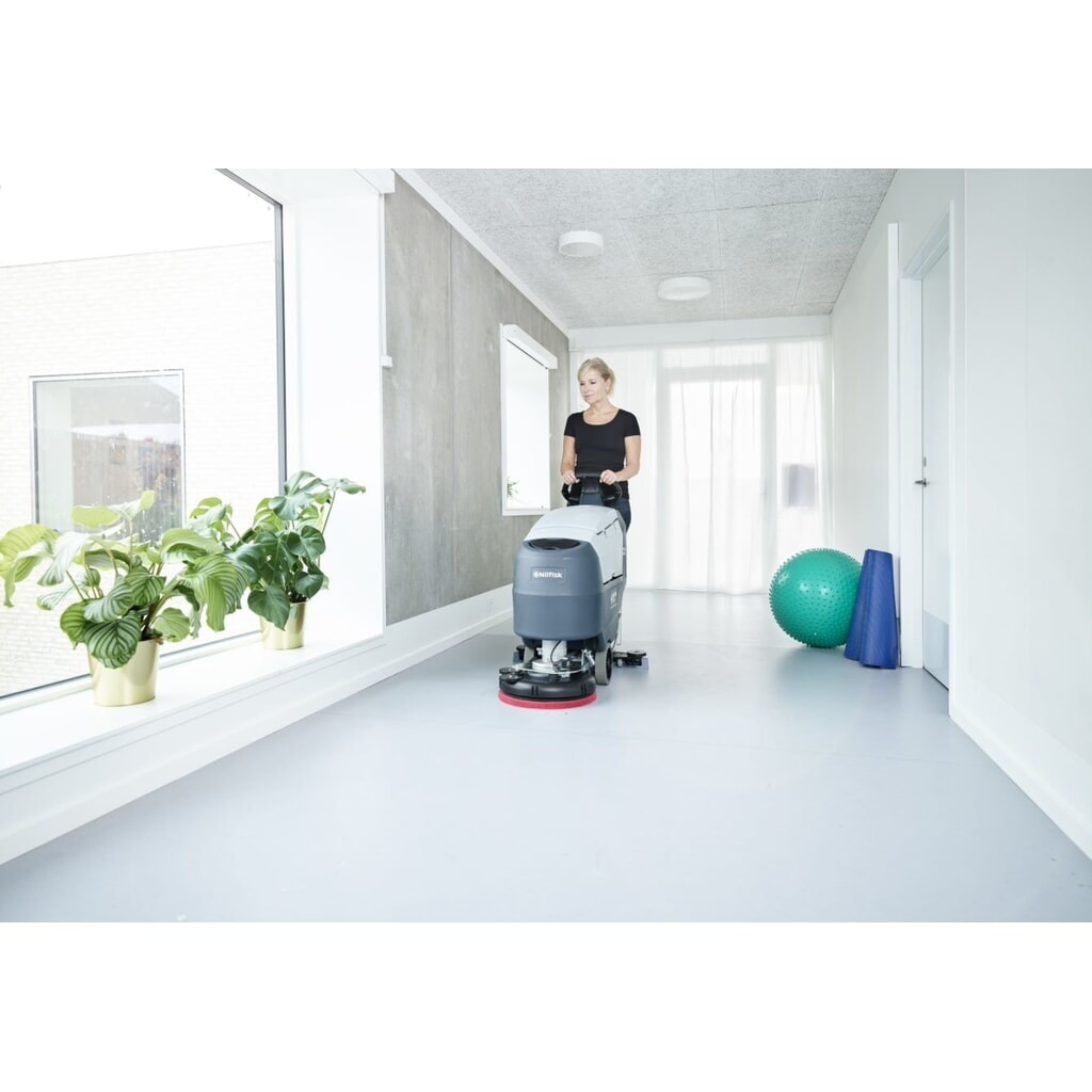 Číslo obrázku produktu 3: Zametací a vysávací stroj Nilfisk® SC401 BD Kombi, teoretický plošný výkon 2150 m²/h